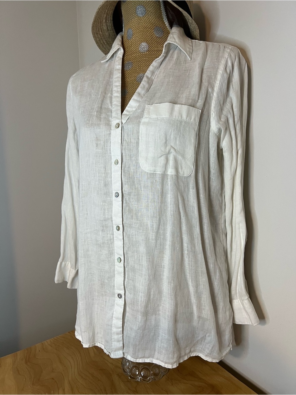 C&C California Linen Loose-fit Button-Down Shirt - Picture 3 of 8
